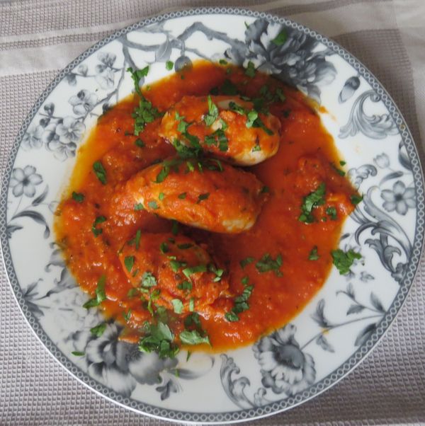 chipirones-rellenos-de-gambas-en-salsa-de-tomate_04_result