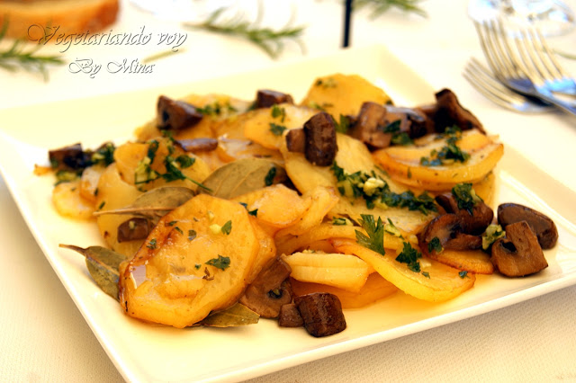 02b02bpatatas2bahogadas2bcon2bchampi25c325b1ones1-1-1